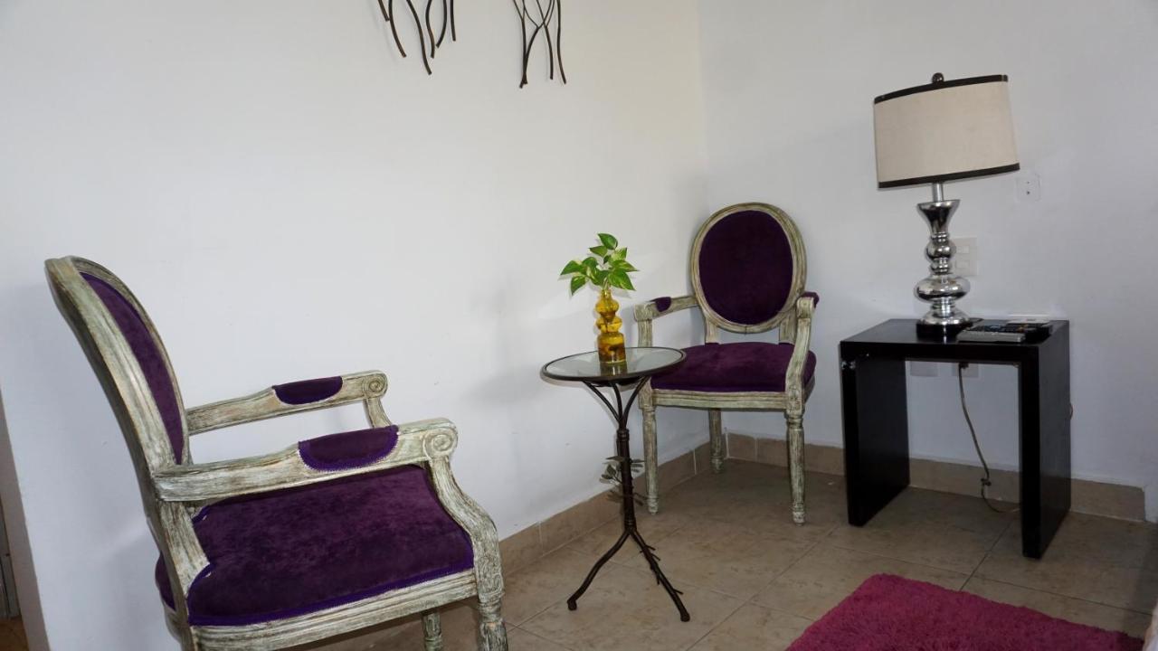 Casa Ticul Hotel Boutique - 5Th Ave (Adults Only) ปลายาเดลการ์เมน ภายนอก รูปภาพ A room at the hotel